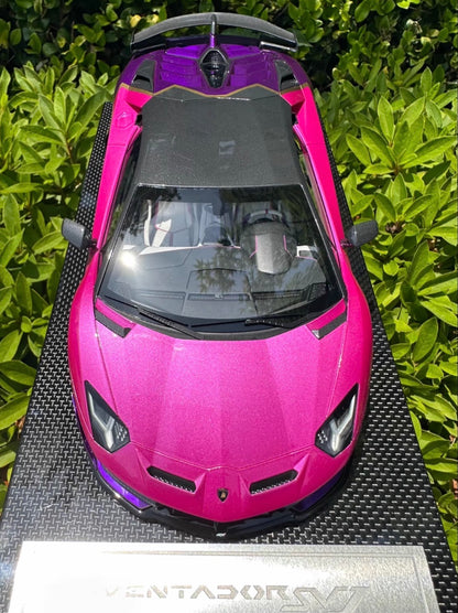 Dino Model Lamborghini Aventador SVJ Pink Chrome 1/18 Resin Model