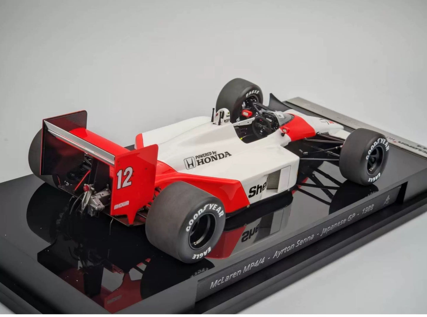 Amalgam 1/18 McLaren MP4/4 Ayrton Senna Resin Model