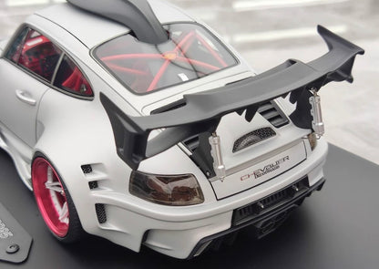 Dreamwalkers 1/18 Porsche 911 CHEVALIER D995 Satin Silver Resin Model