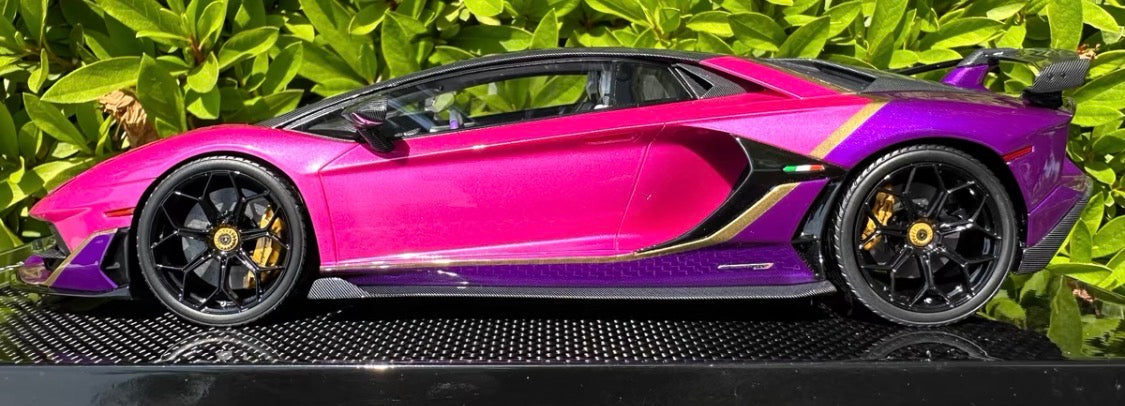 Dino Model Lamborghini Aventador SVJ Pink Chrome 1/18 Resin Model