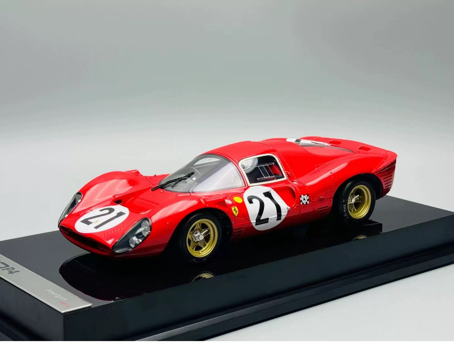 Amalgam 1/18 Ferrari 330 P4 Resin Model