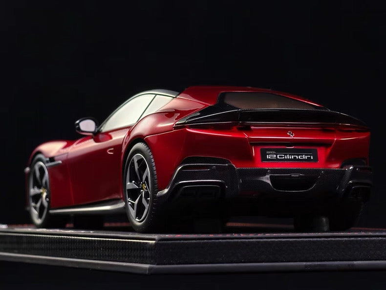 BBR 1/18 Ferrari 12 Cilindri Resin Model – Volcano Red (Glass Roof)