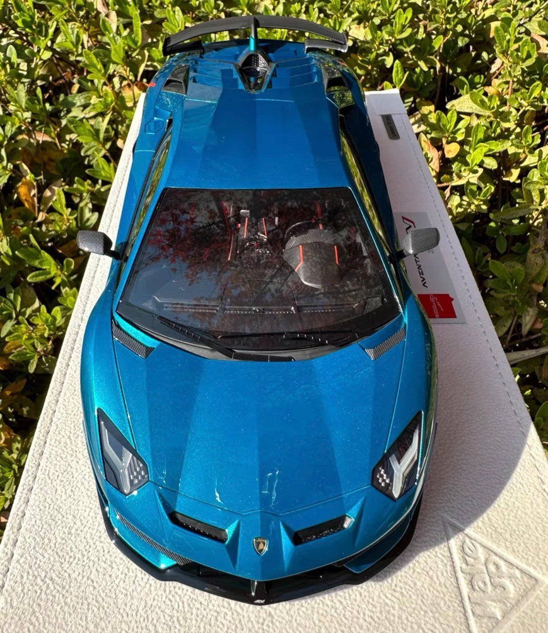 Make Up Lamborghini Aventador SVJ Blue Metallic 1/18 Resin Model