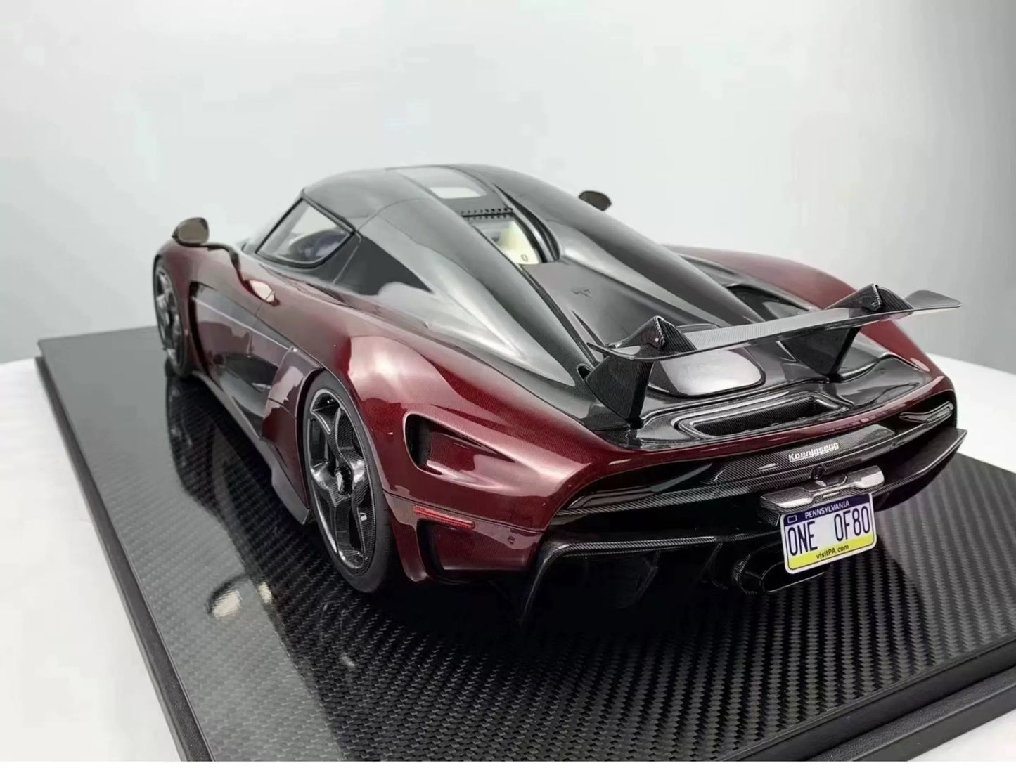 Frontiart 1:8 Koenigsegg Regera Carbon Wine Red Resin Model Limited 50