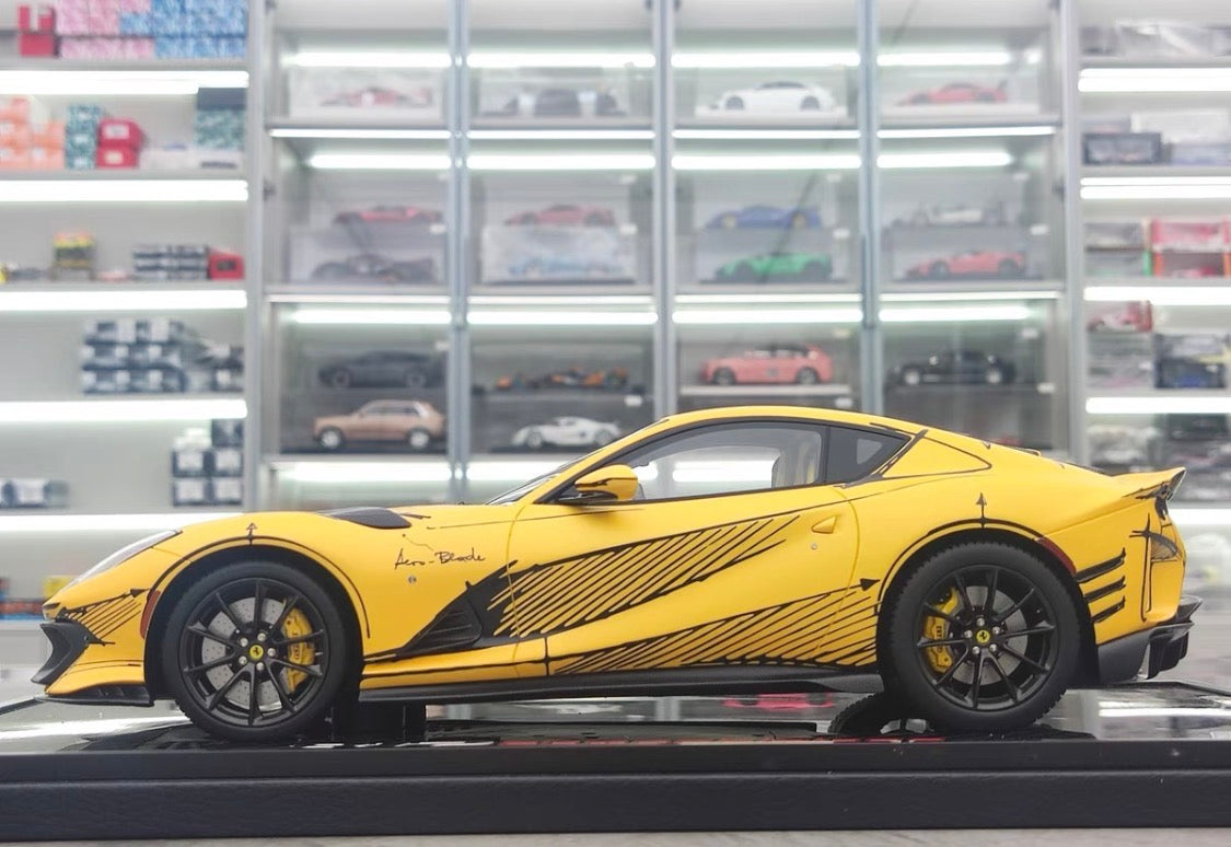 BBR 1/18 Ferrari 812 Competizione Yellow P18207ARTCH