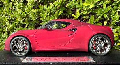 BBR 1/18 Alfa Romeo 4C Concept Matte Red Limited Edition Resin Model