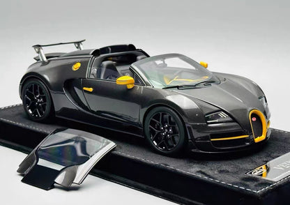 HH 1/18 Bugatti Veyron Black Carbon with Yellow Accents Resin Model – Limited Edition – Factory New