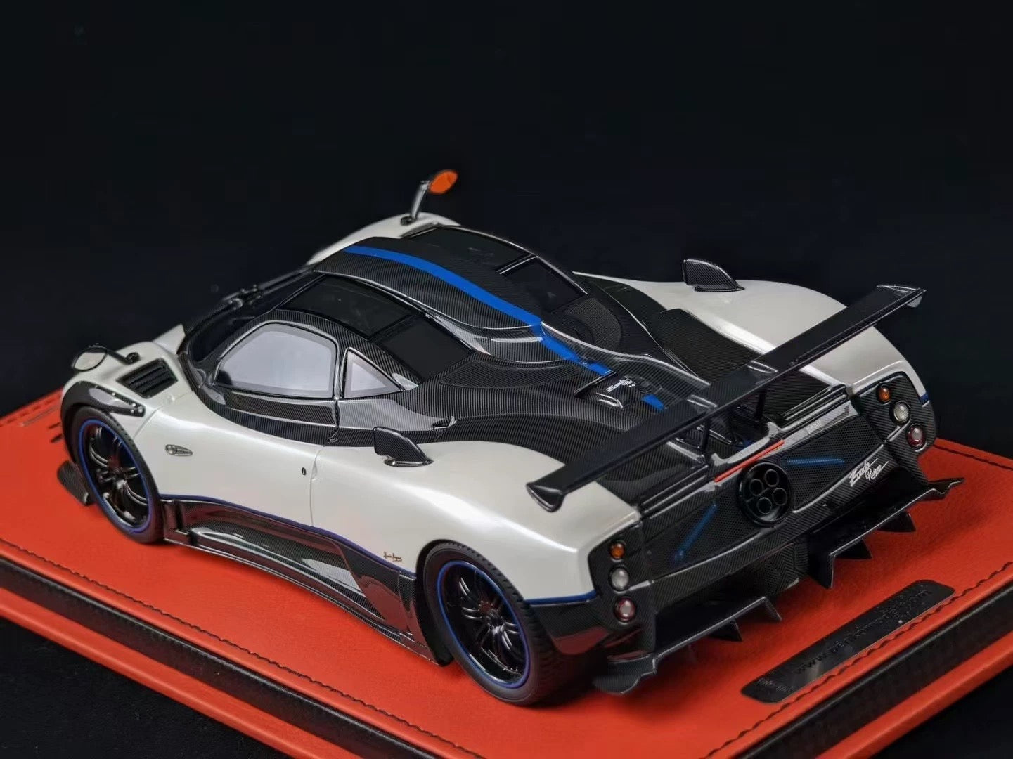 Peako 1/18 Pagani Zonda Riviera Resin Model