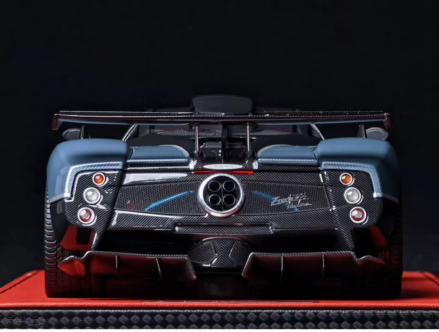 Peako 1/18 Pagani Zonda 764 Passione Resin Model