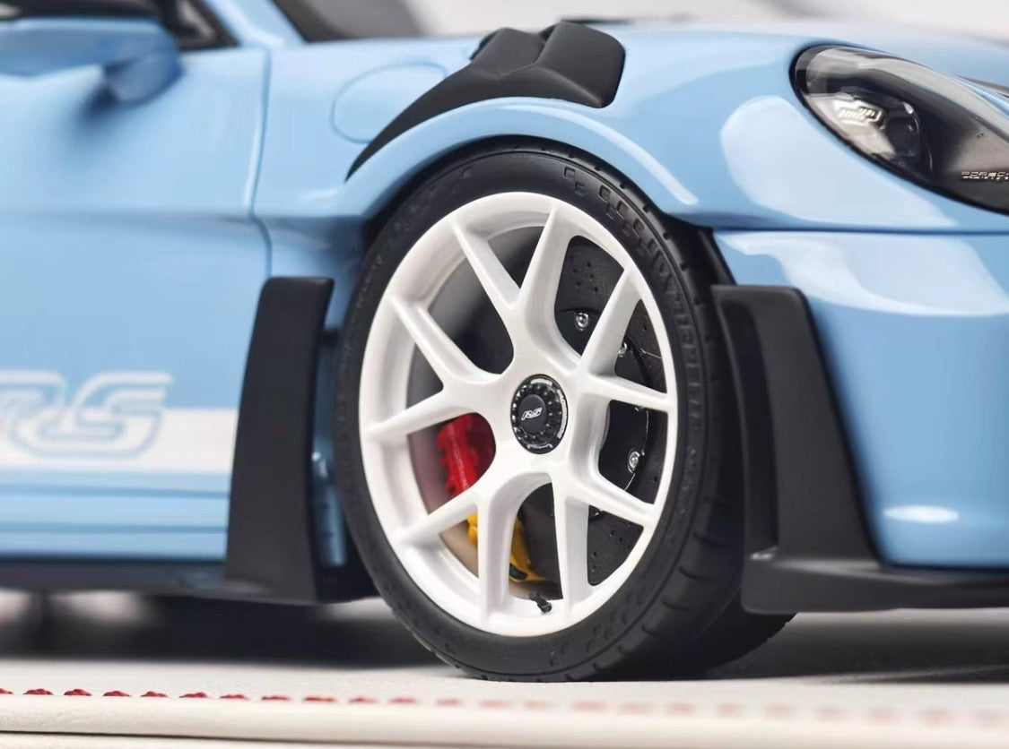 Davis & Giovanni Porsche 911 (992) GT3 RS Gentian Blue Limited Edition 1/18 Resin Model