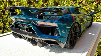 Make Up Lamborghini Aventador SVJ Blue Metallic 1/18 Resin Model