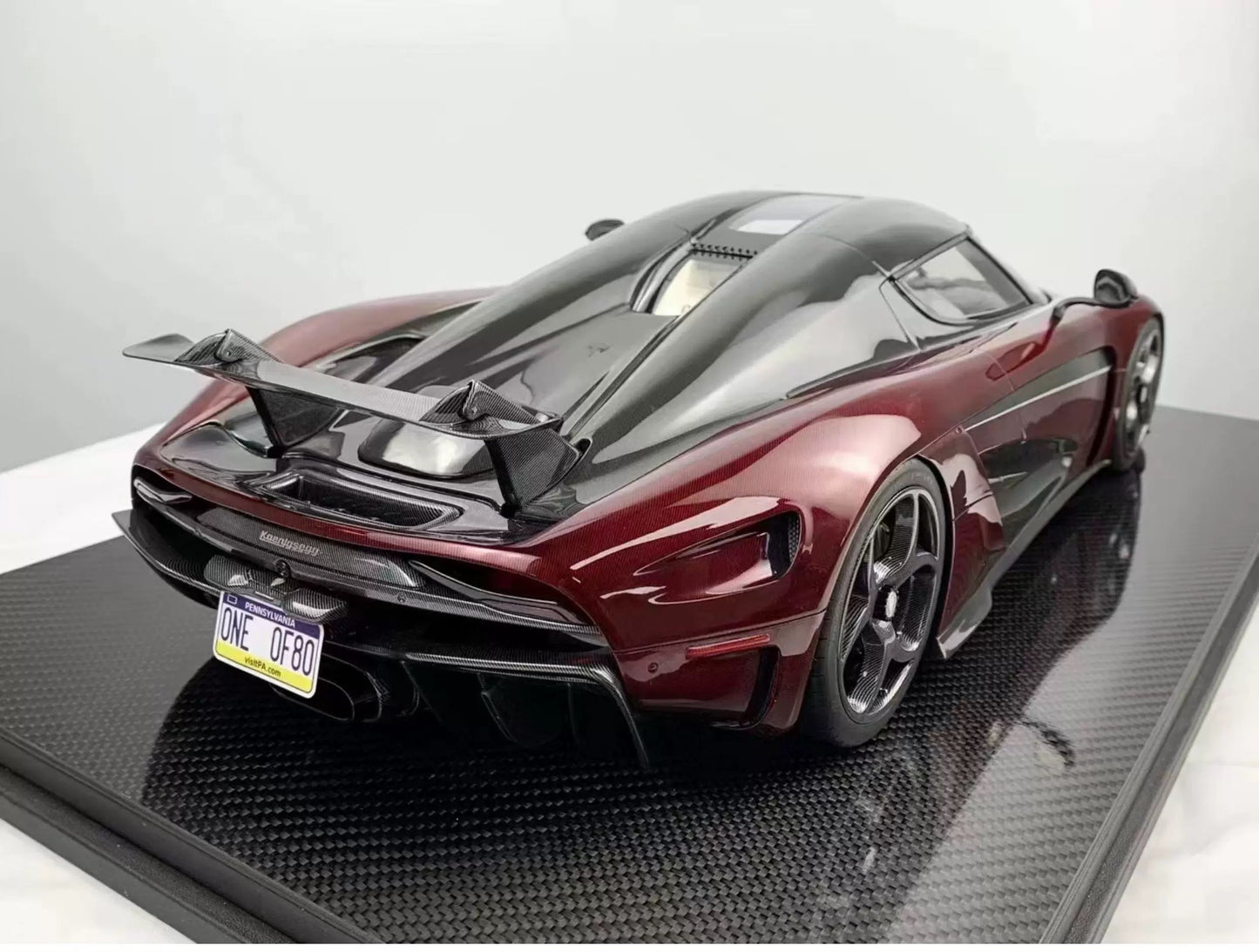 Frontiart 1:8 Koenigsegg Regera Carbon Wine Red Resin Model Limited 50