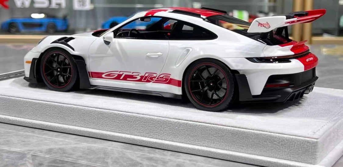 FuelMe Porsche 911 GT3 RS 992 White Red Livery 1/18 Resin Model