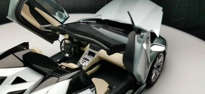 AUTOart 1/18 Lamborghini Aventador LP700-4 Roadster