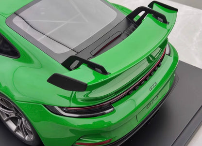 GT Spirit 1/8 Porsche 911 (992) GT3 Green Resin Model