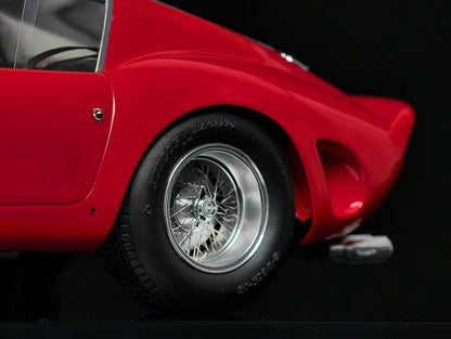 Amalgam 1/18 Ferrari 250 GTO Road Version Resin Model