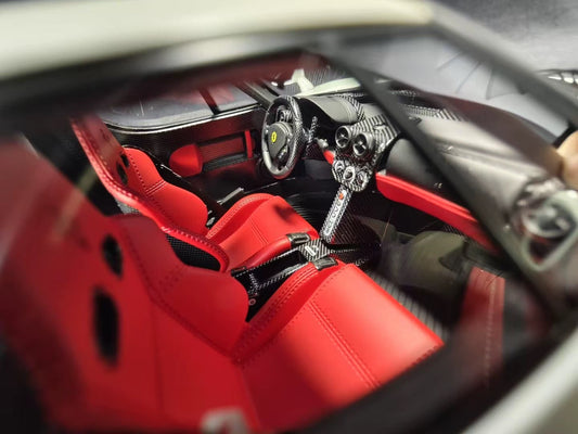 MR Collection 1/18 Ferrari Enzo Resin Model Pearl White