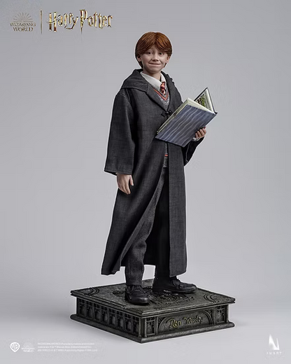 INART 1/6 Ron Weasley Harry Potter and the Philosopher’s Stone Figure (Deluxe Version)