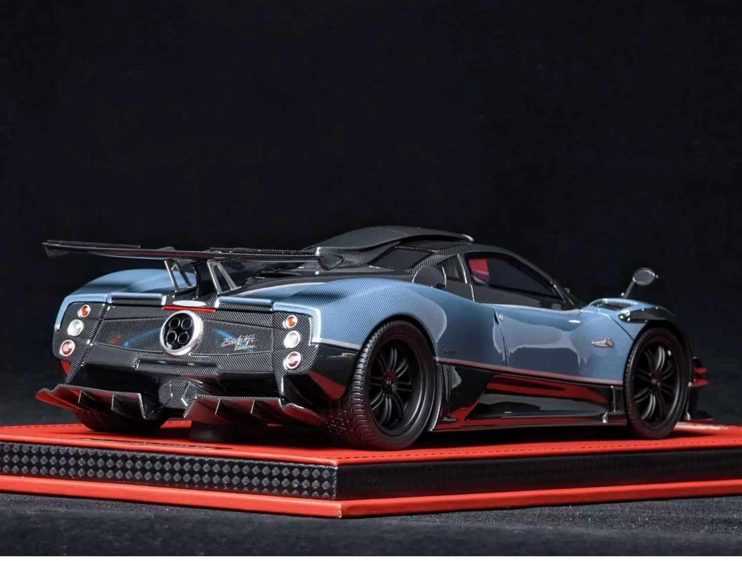 Peako 1/18 Pagani Zonda 764 Passione Resin Model