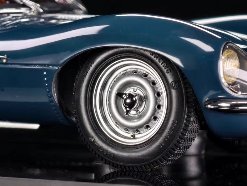 Amalgam 1/18 Jaguar XKSS Resin Model