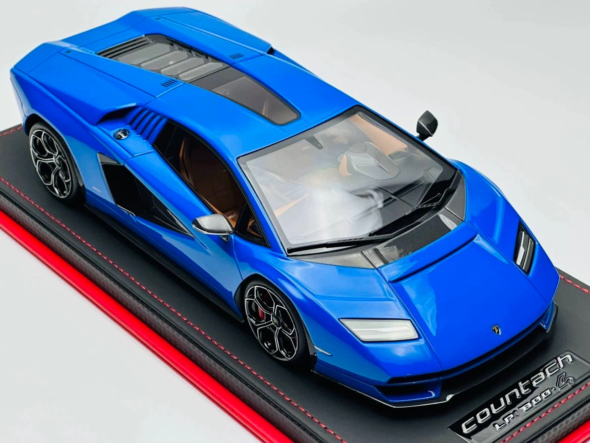 MR 1/18 Lamborghini Countach LPI 800-4 Blue Resin Model