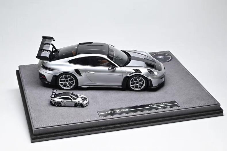 TP 1/18 & 1/64 Porsche 911 GT3 RS Sonderwunsch Twin Set – GT Silver