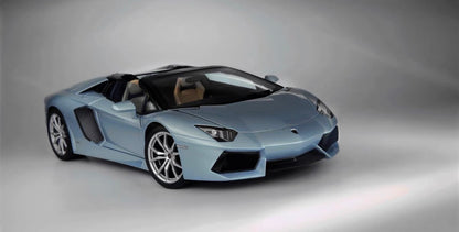 AUTOart 1/18 Lamborghini Aventador LP700-4 Roadster