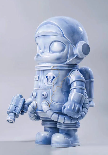 Pop Mart Mega Space Molly 1000% Pure Blue Ceramic Limited Edition 160pcs