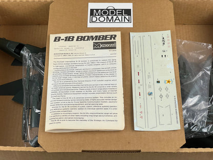 Monogram B-1B Strategic Bomber 1/72 Plastic Model Kit Vintage Release
