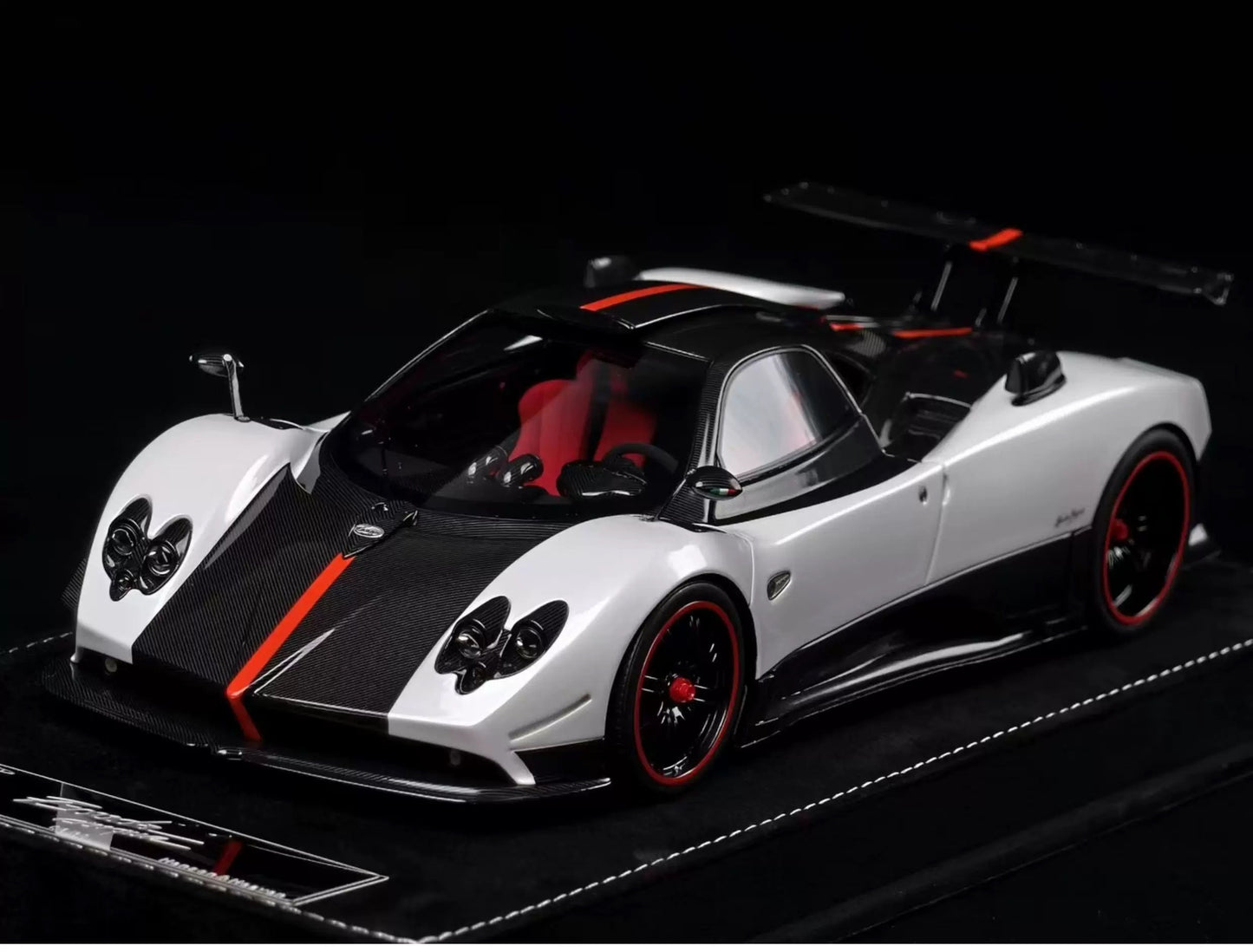 HH Model 1/18 Pagani Zonda Cinque White Carbon Resin Model