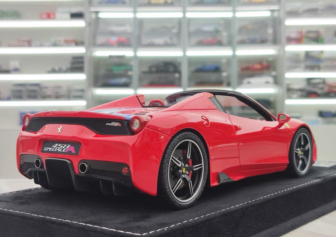 HH 1/18 Ferrari 458 Speciale Aperta Resin Model – Rosso Corsa Red – HH333