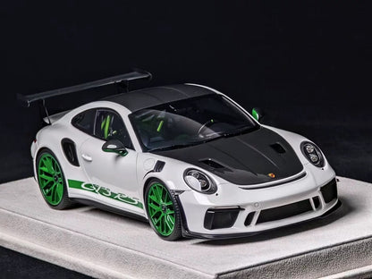 Make Up 1/18 Porsche 911 GT3 RS Resin Model