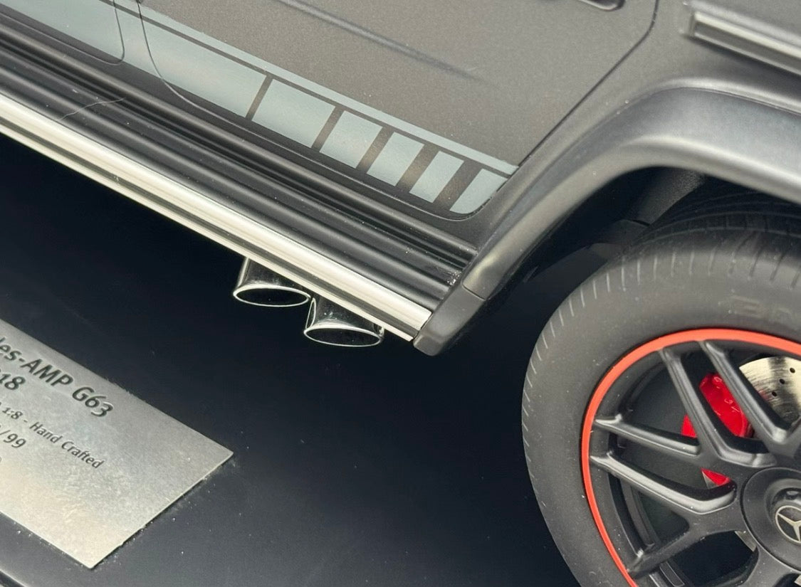 Minichamps 1/8 Mercedes-AMG G63 Resin Model Matte Black Limited Edition