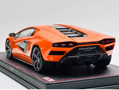 MR 1/18 Lamborghini Countach LPI 800-4 Orange Resin Model