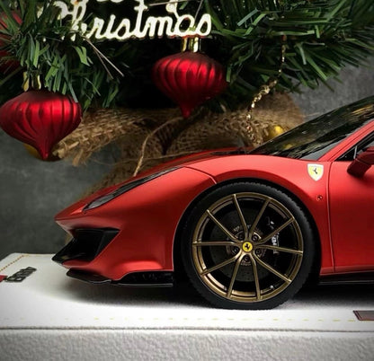 MR Collection 1/18 Ferrari 488 Pista Christmas Edition Red Limited 39