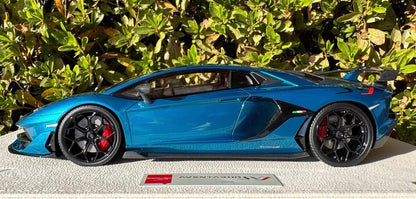 Make Up Lamborghini Aventador SVJ Blue Metallic 1/18 Resin Model