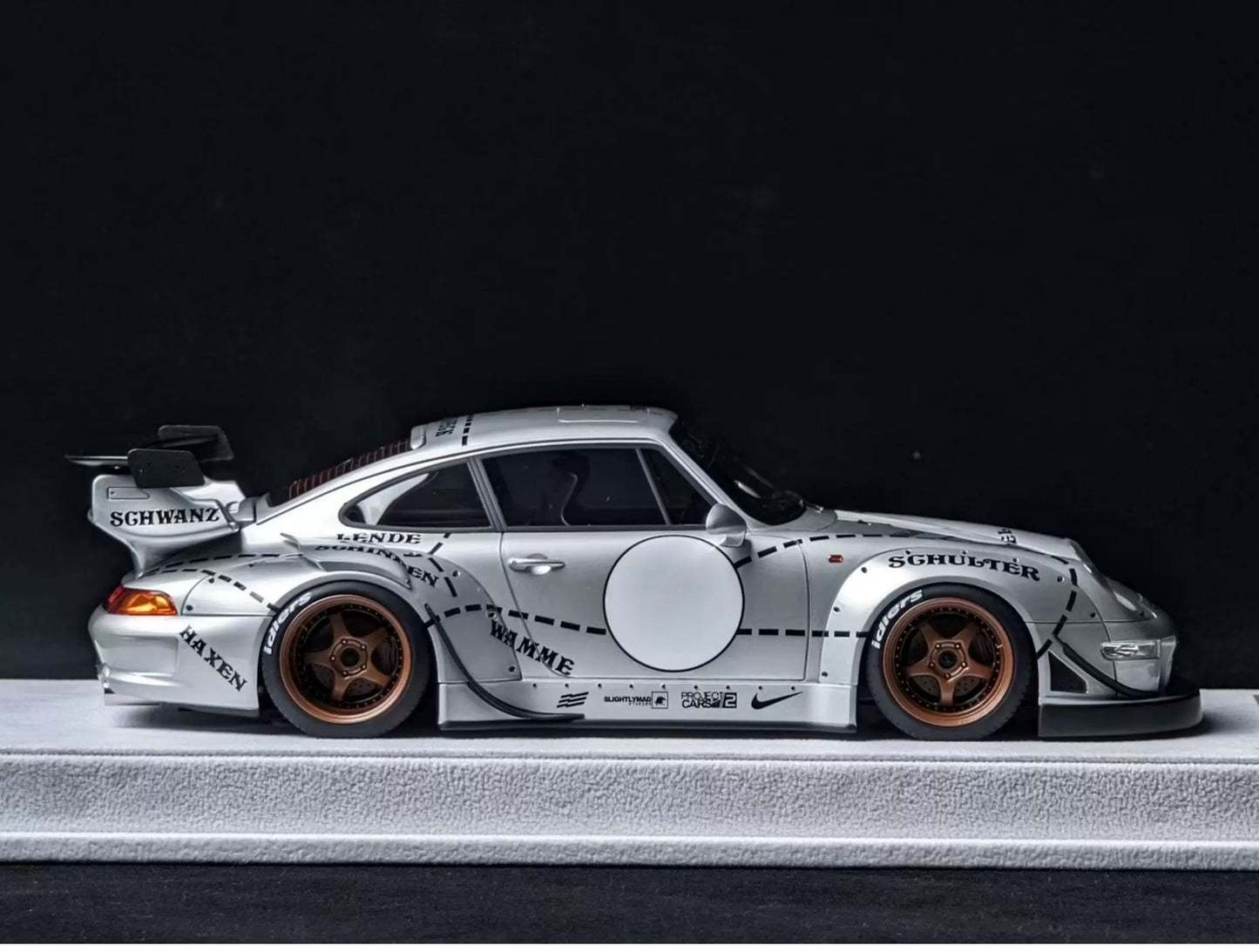 FuelMe 1/18 Porsche 993 RWB “Silver Pig” Resin Model