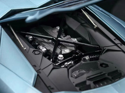 MCM Model 1/18 Lamborghini Aventador LP700 Ice Blue Full Opening Resin Model