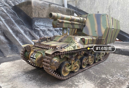 1/6 Sd.Kfz.135 Hummel 15cm Self-Propelled Howitzer Model