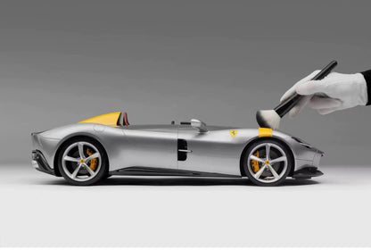 Amalgam 1/8 Ferrari Monza SP1 / SP2 Resin Model