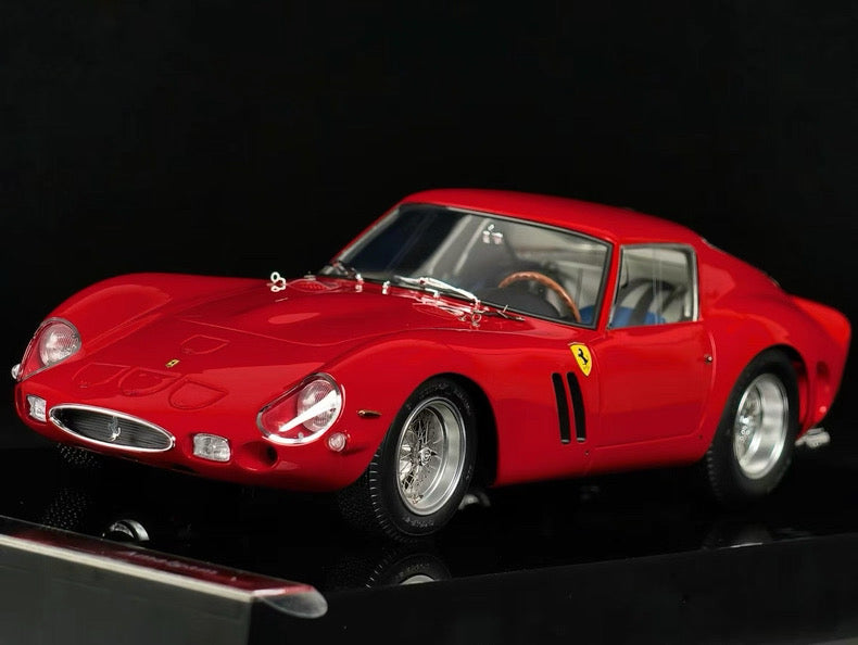Amalgam 1/18 Ferrari 250 GTO Road Version Resin Model