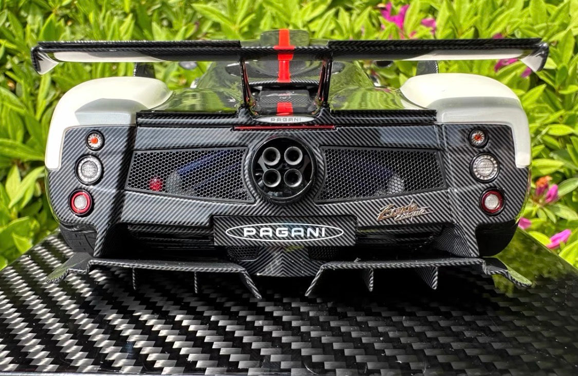 Kash 1/18 Pagani Zonda Cinque Exposed Carbon White Limited Edition