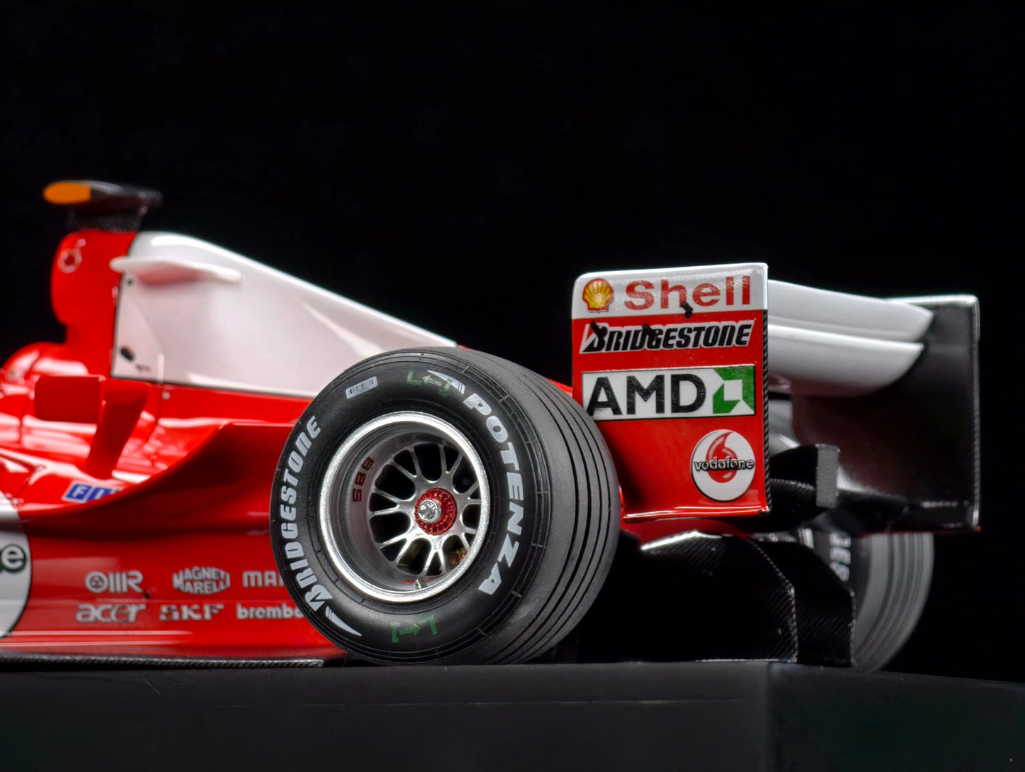 Amalgam 1/18 Ferrari F2004 Canadian GP 2004 Schumacher Model