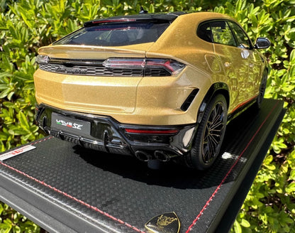 MR Collection Lamborghini Urus SE Gold Metallic 1/18 Resin Model