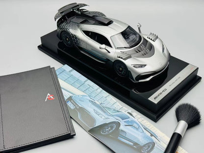 Amalgam 1/18 Mercedes-Benz AMG ONE Resin Model