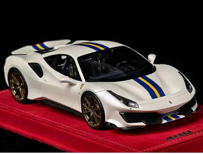 MR 1/18 Ferrari 488 Pista Pearl White Limited Resin Model