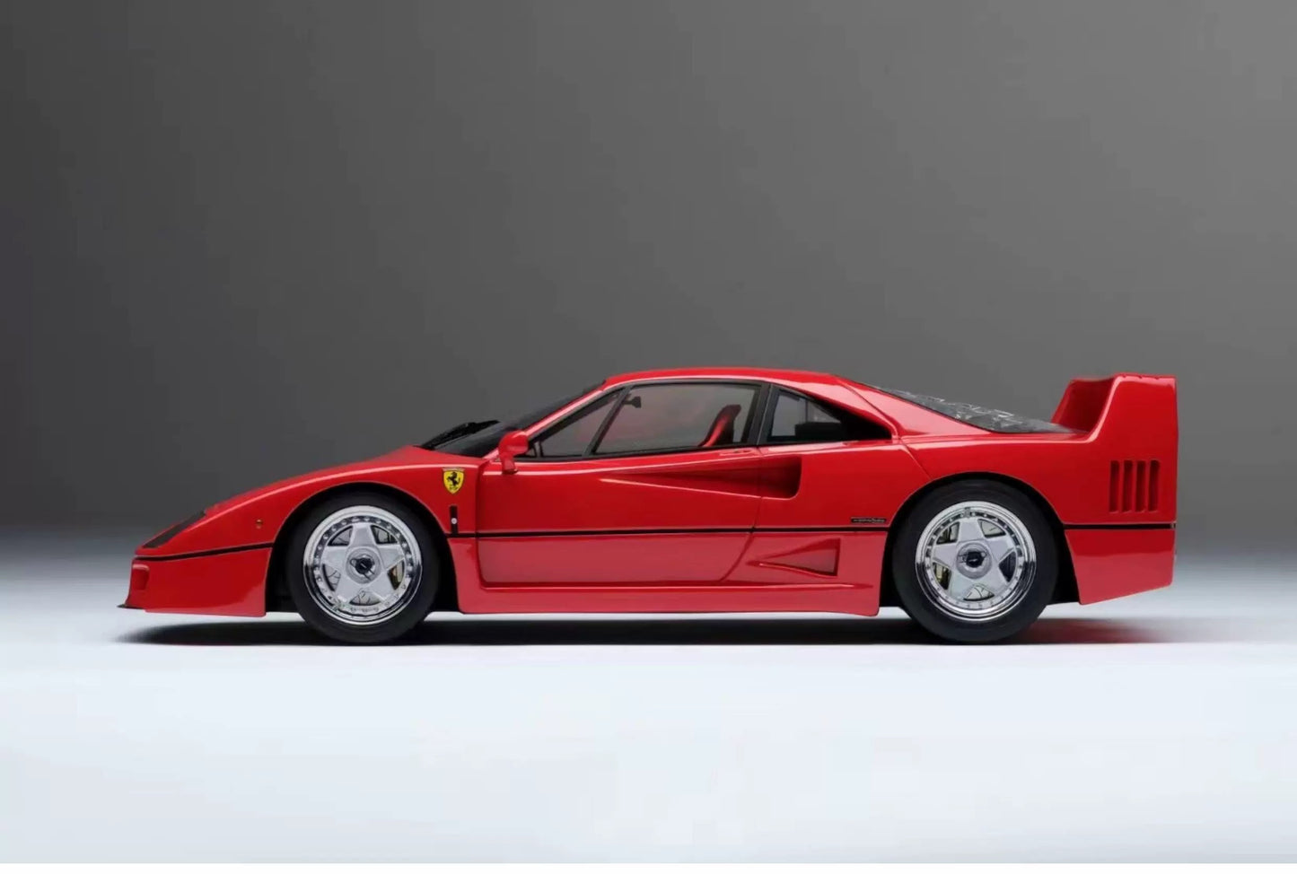 Amalgam 1/18 Ferrari F40 Red Resin Model