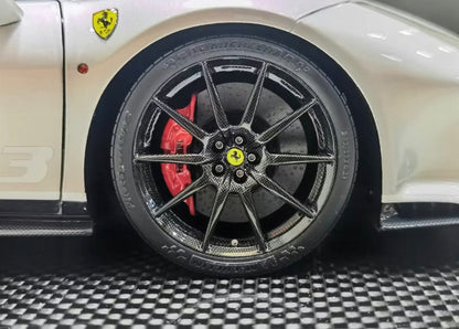 DM PRO 1/18 Ferrari 488 Pista Fully Open Resin Silver Carbon Base 00/05