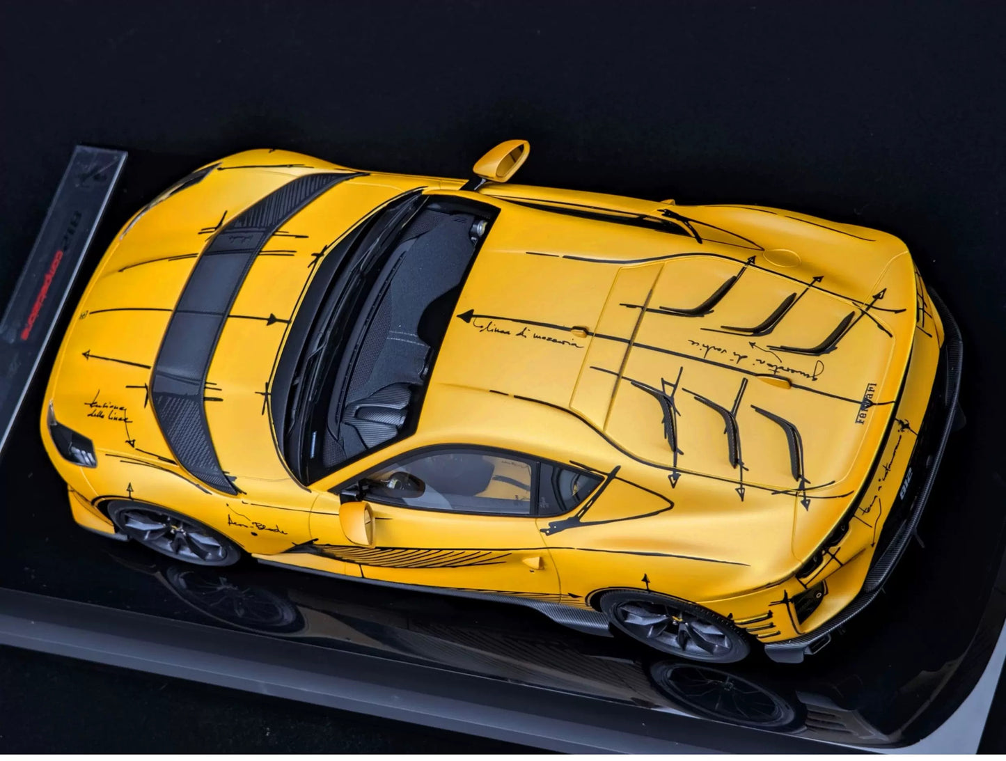 Amalgam 1/18 Ferrari 812 MVS ART Auction Edition Resin Model