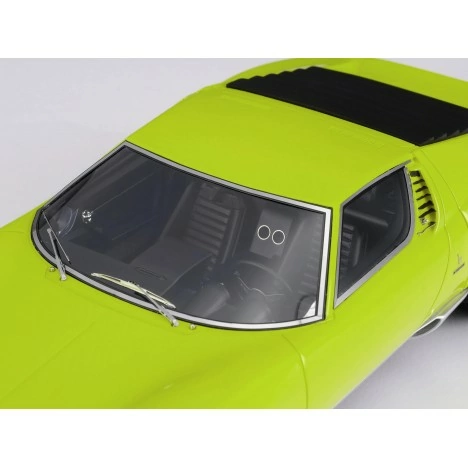 Amalgam 1/18 Lamborghini Miura P400 SV Resin Model